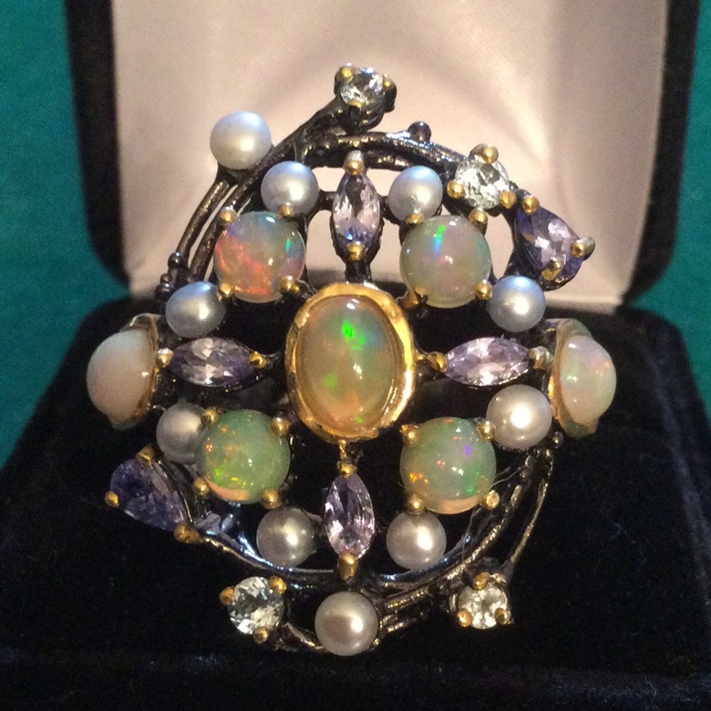 Genuine Natural Opals, Tanzanite & Pearls Ring - Picture 4 of 15